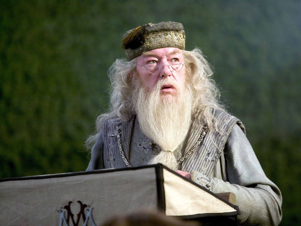 ¿Dónde tiene Dumbledore una cicatriz?