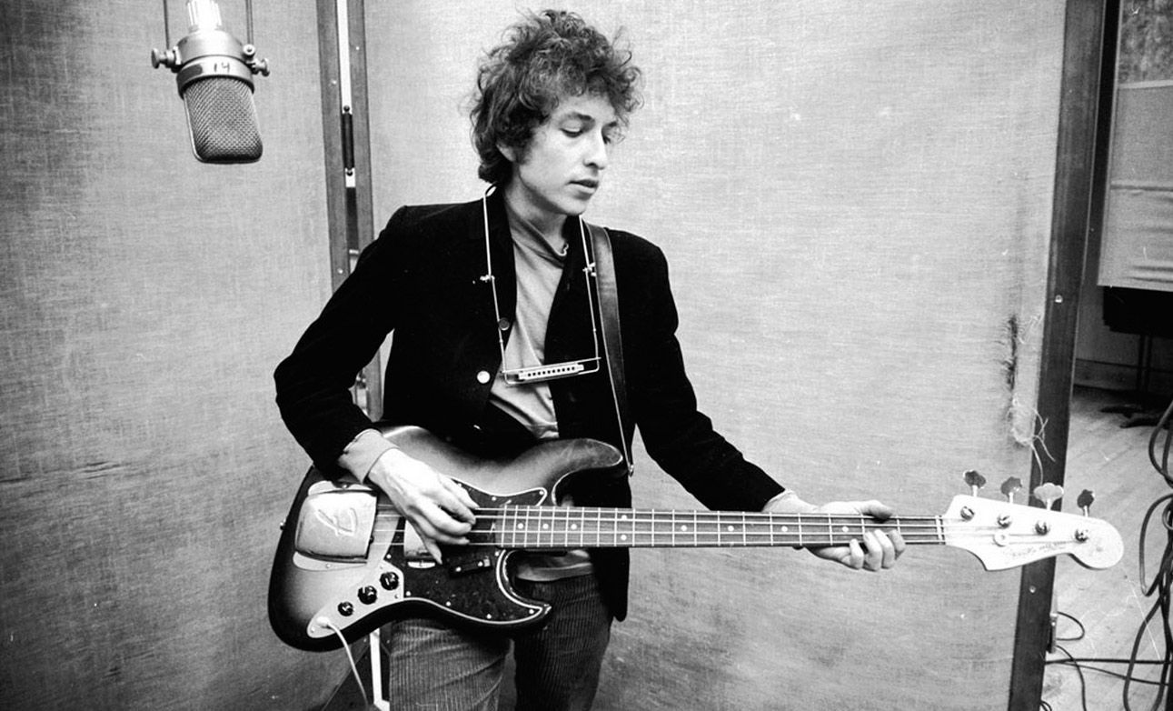 ¿Qué tema de Bob Dylan ocupa el núm. 1 en la lista de mejores canciones según Rolling Stone?