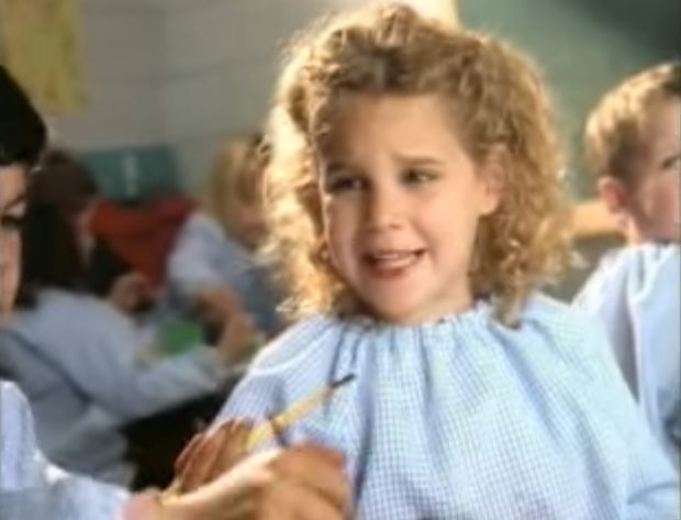 ¿Recuerdas qué anunciaba esta niña en este anuncio publicitario?
