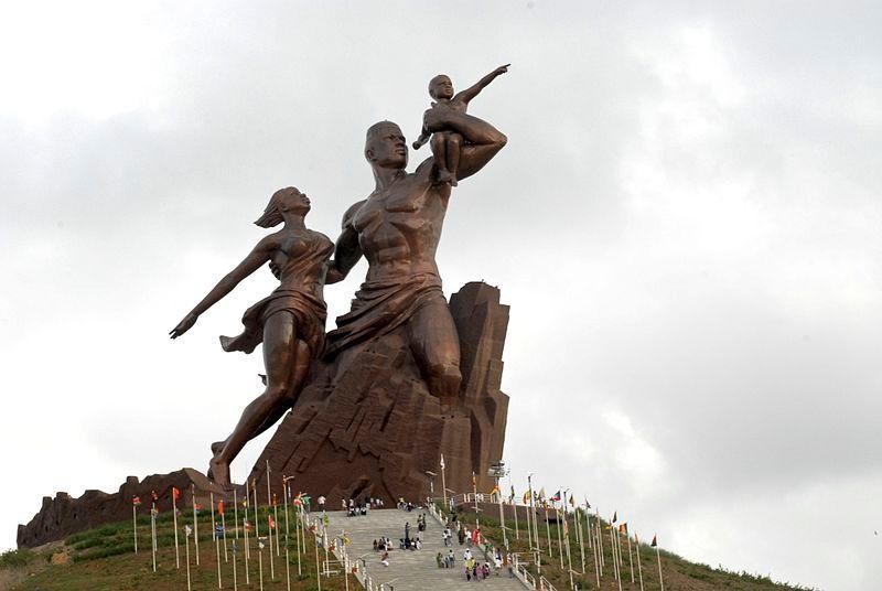 Monumento al Renacimiento Africano